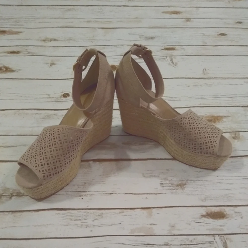 14th & Union Theryn Asymmetrical Espadrille Wedges